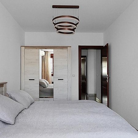 Three Bedroom Spacious Apartment Anatolia Budva Exterior photo